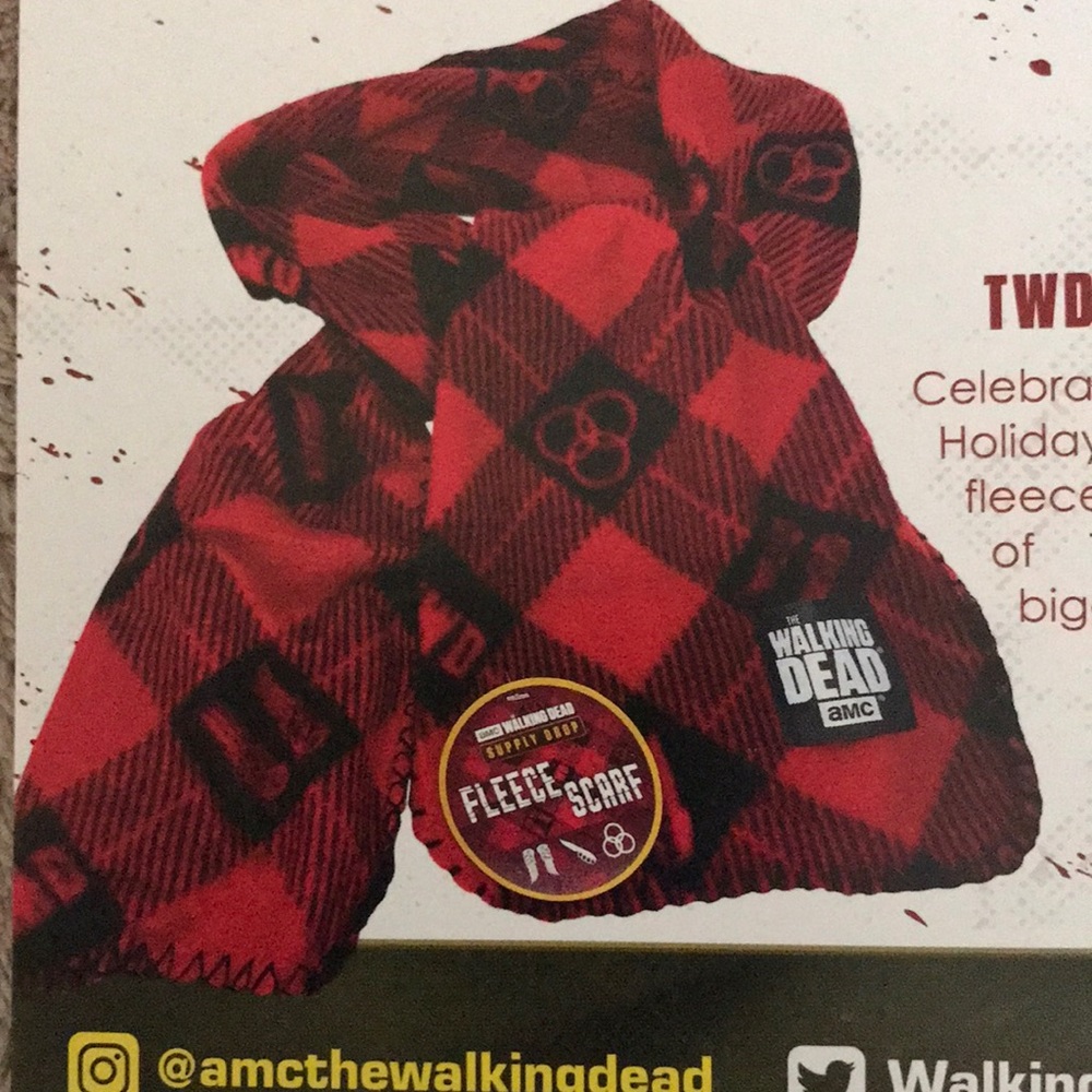 TWD Supply Drop Exclusive Holiday Scarf 🧣 New in packaging